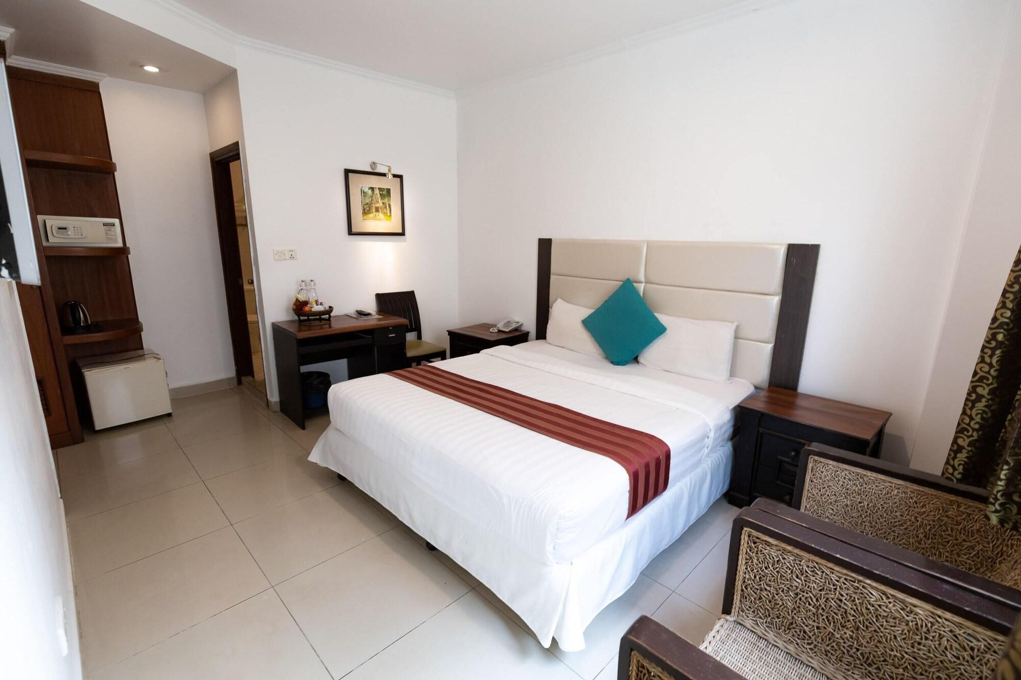 City Centre Hotel Phnom Penh Esterno foto