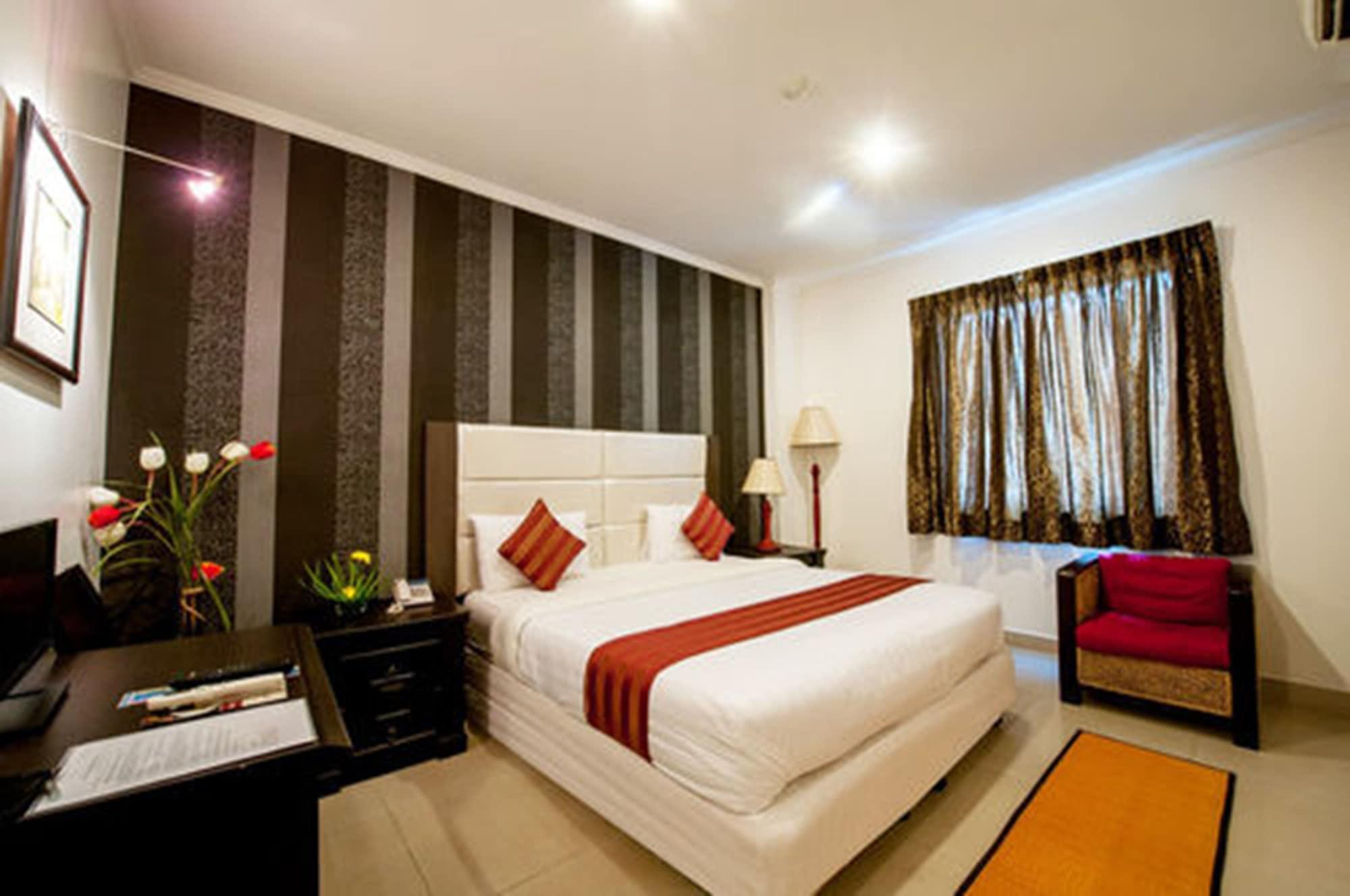 City Centre Hotel Phnom Penh Esterno foto