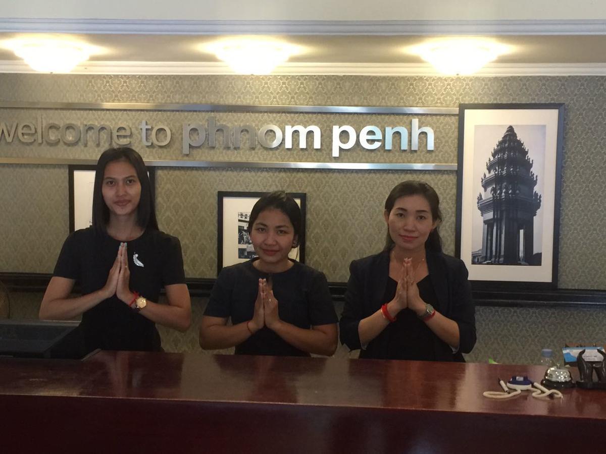City Centre Hotel Phnom Penh Esterno foto