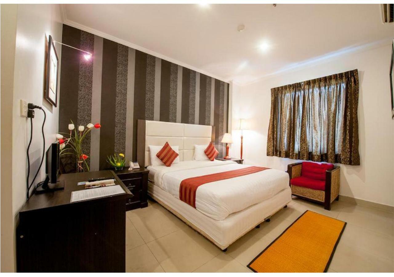 City Centre Hotel Phnom Penh Esterno foto